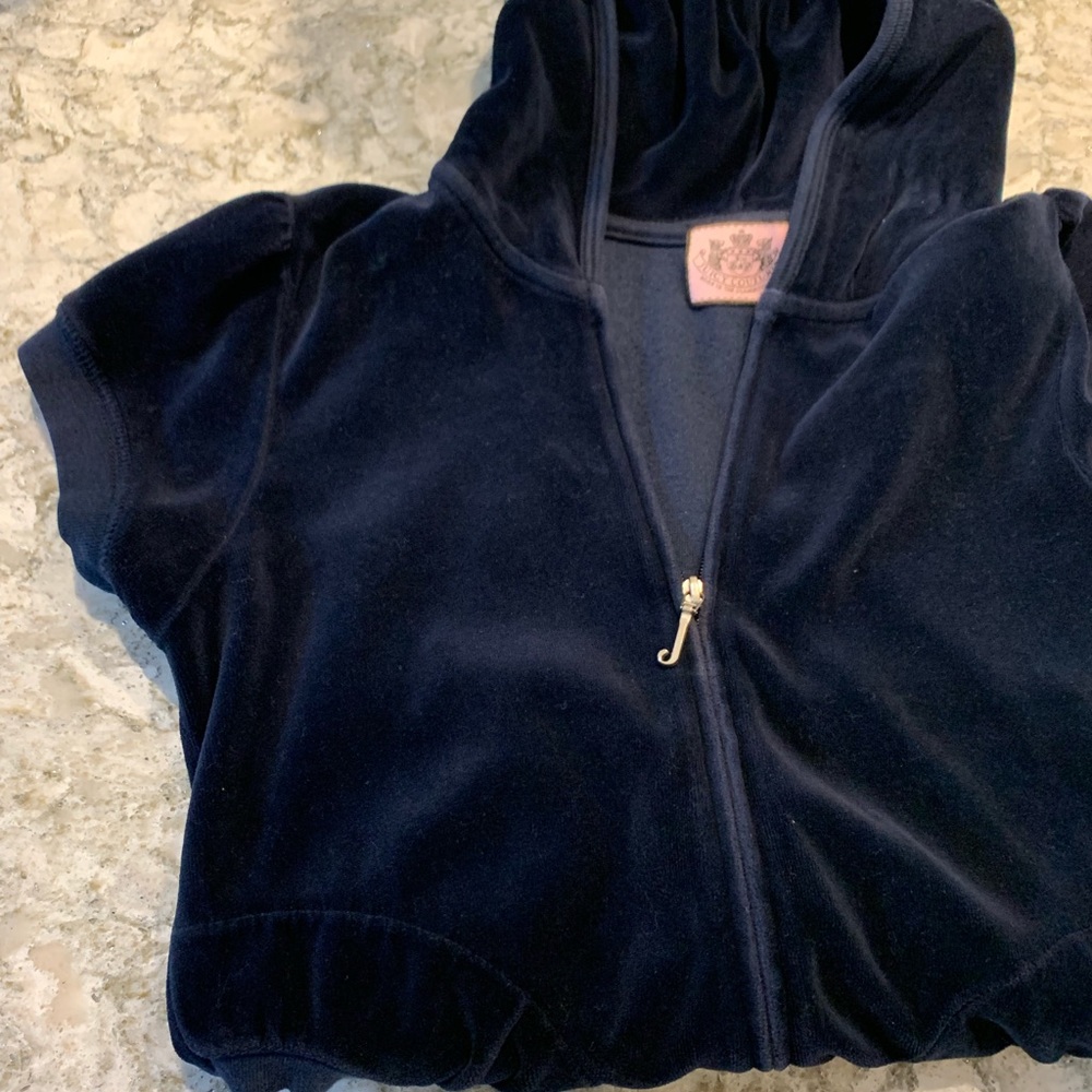 Juicy short sleeve zip up